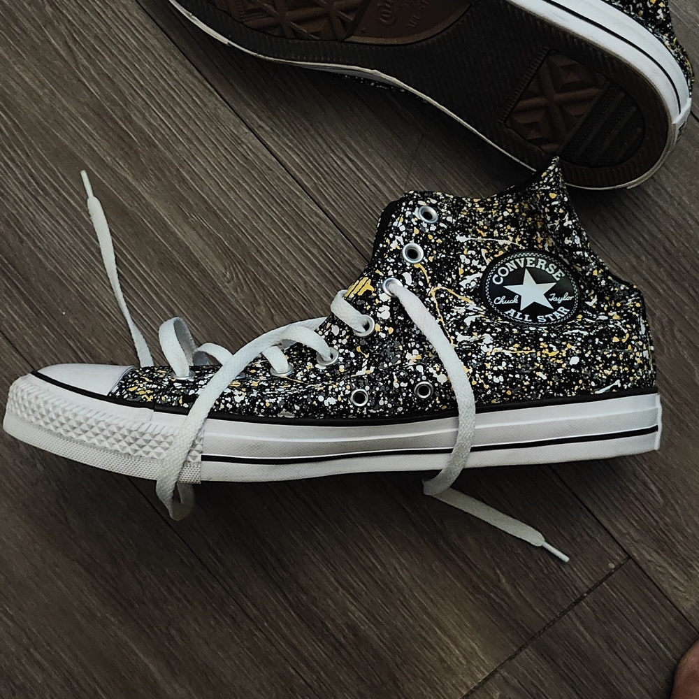 paint style Converse - Picture 3 of 3